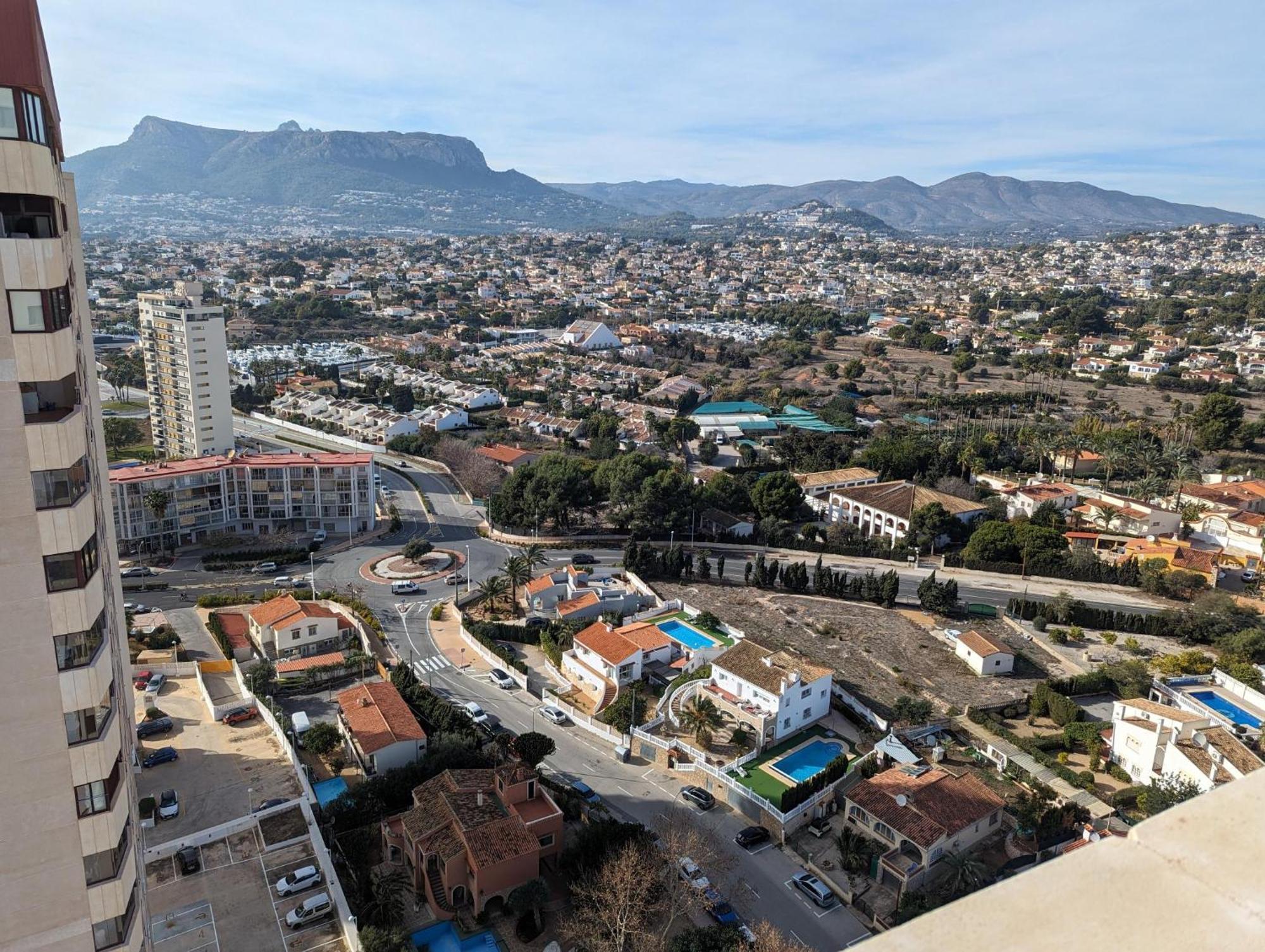 100 M From Fossa Beach In Κάλπε Εξωτερικό φωτογραφία